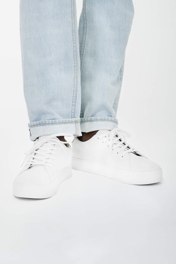 Derek Leather Sneakers