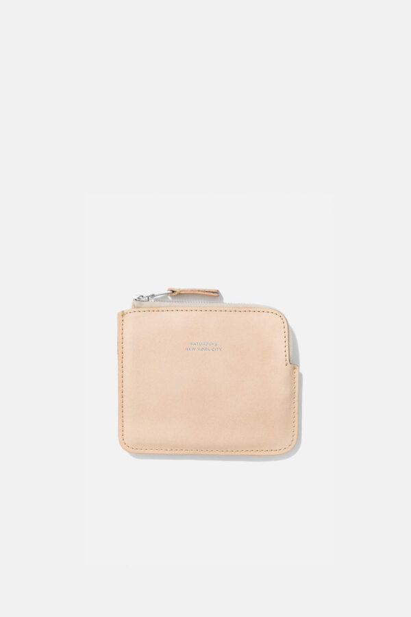m21723cs01_rawvegetabletan_0001 Cash Half Zip Wallet